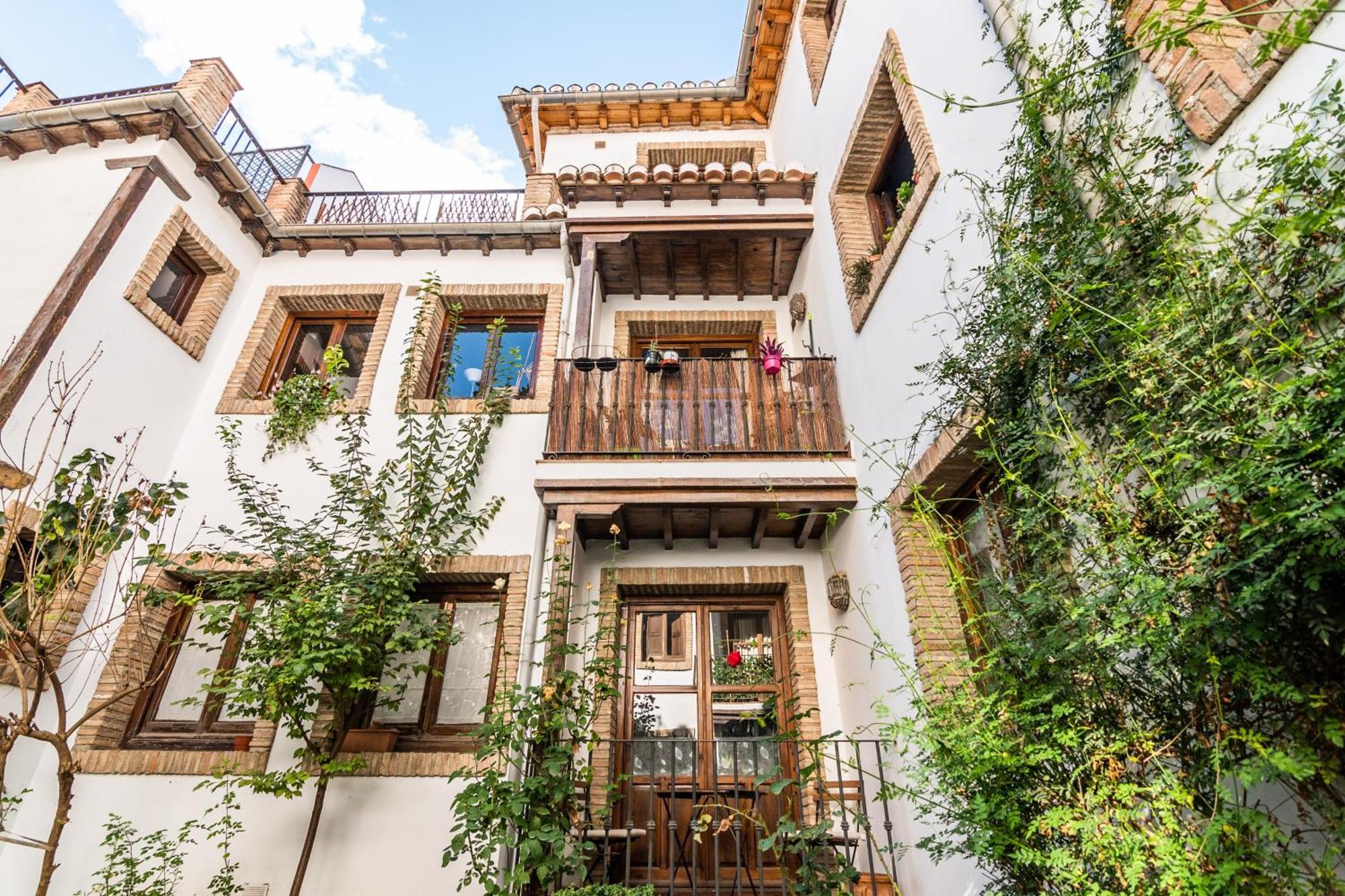 Tuguest Nazari Caldereria Apartments - Free Parking Гранада Экстерьер фото